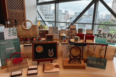 中国沉浸财产”“博物馆立异成长”等前沿议题 